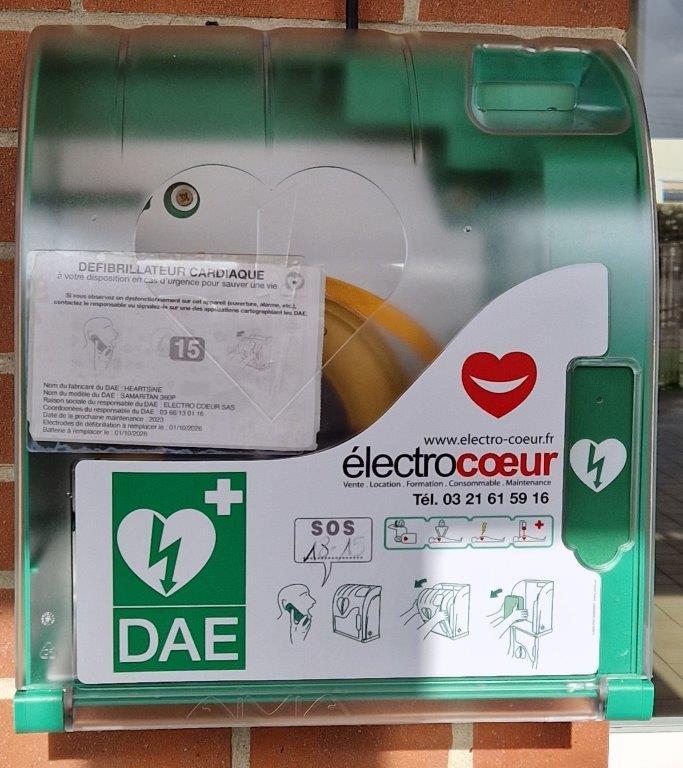 Defibrillateur 4